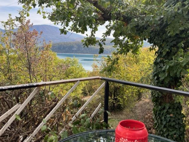 Les Gites Du Verdon, Cote Lac Sainte-Croix-de-Verdon Exterior photo